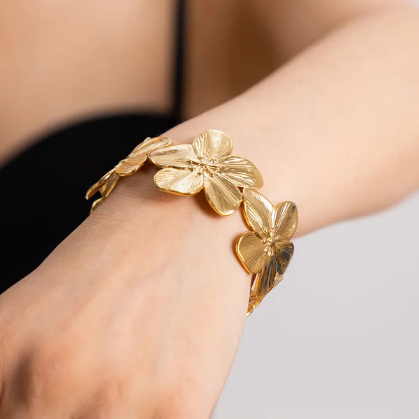Reriti Simple Flower Bracelet - Gold